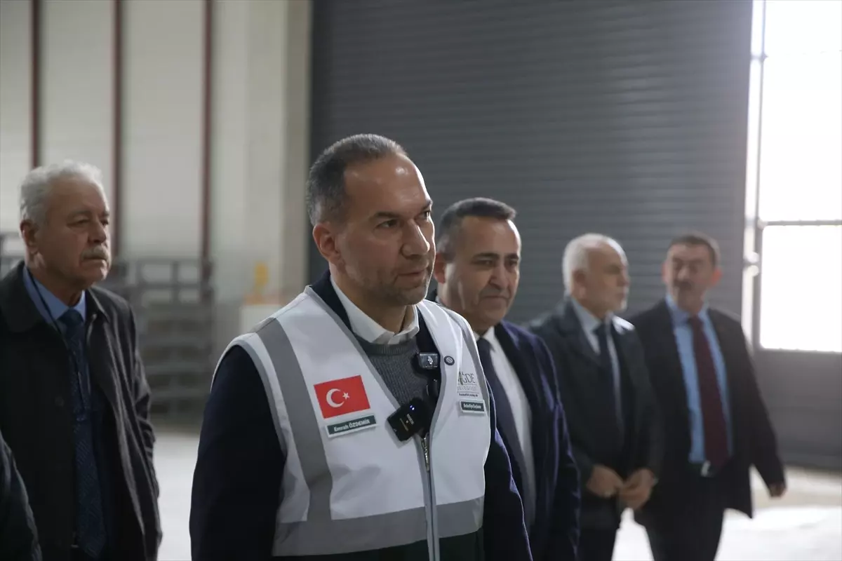 Niğde\'de Kilitli Parke Tesisi Açıldı