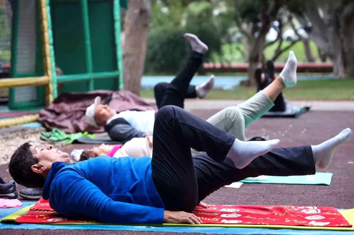 Antalyalılar güne sporla başlıyor: Sabah sporlarına yoğun ilgi