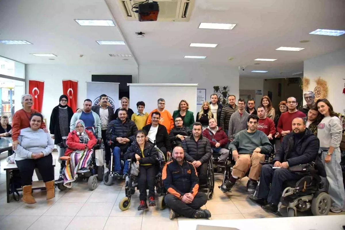 Atakum Belediyesi\'nden özel gereksinimli bireylere yönelik afet farkındalık eğitimi