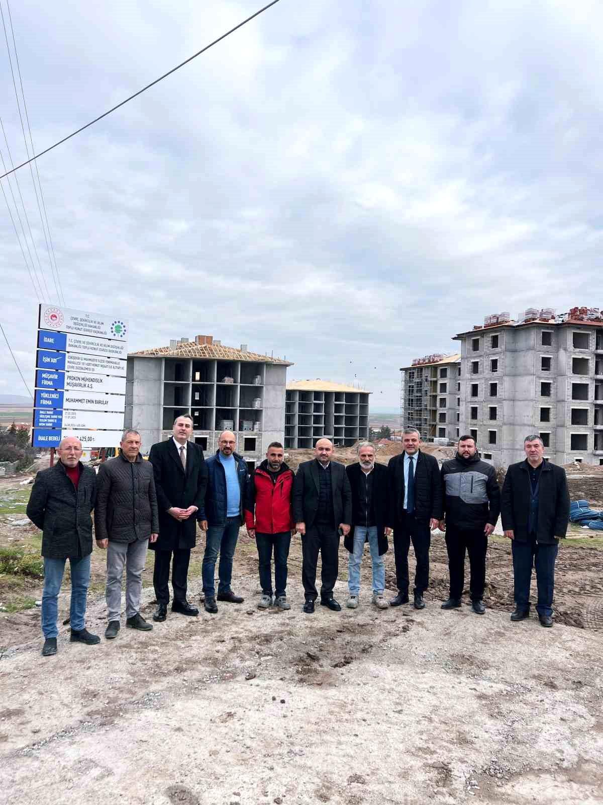 TOKİ İnşaatı Devam Ediyor