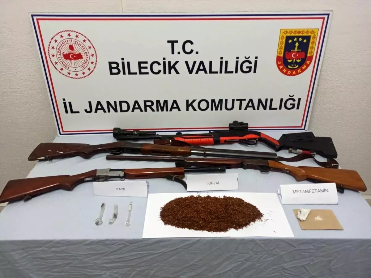 Bilecik\'te Uyuşturucu Operasyonu: 2 Gözaltı