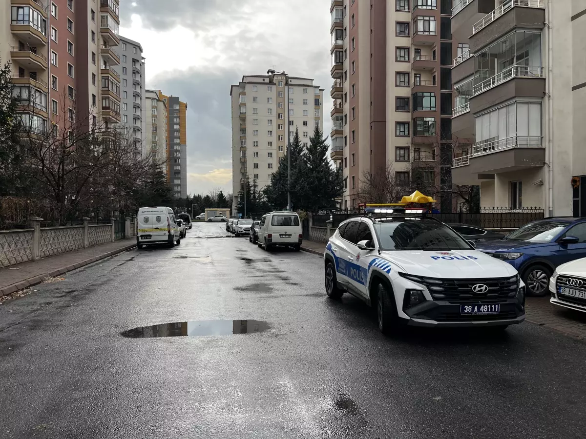 Boşanma Aşamasındaki Eşini Ararken Başka Birini Öldürdü