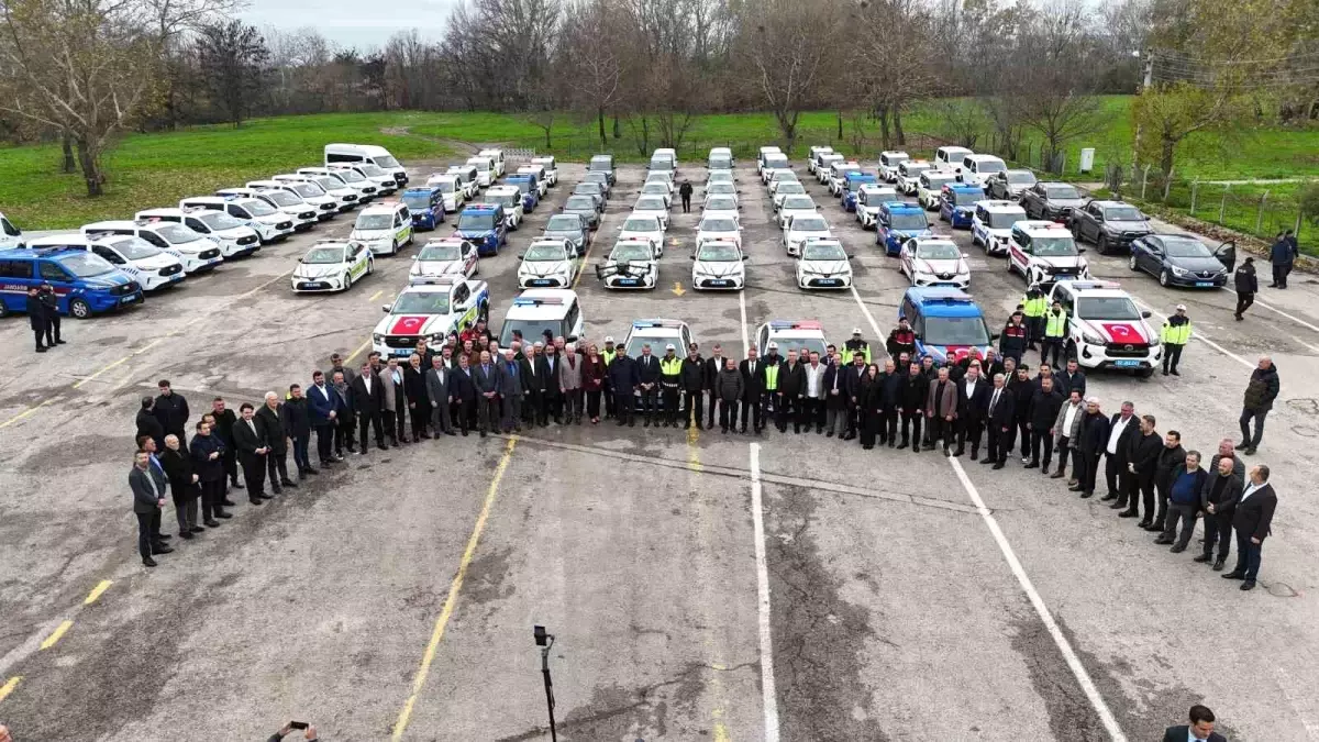 Edirne\'de Yeni Araçlar Göreve Başladı