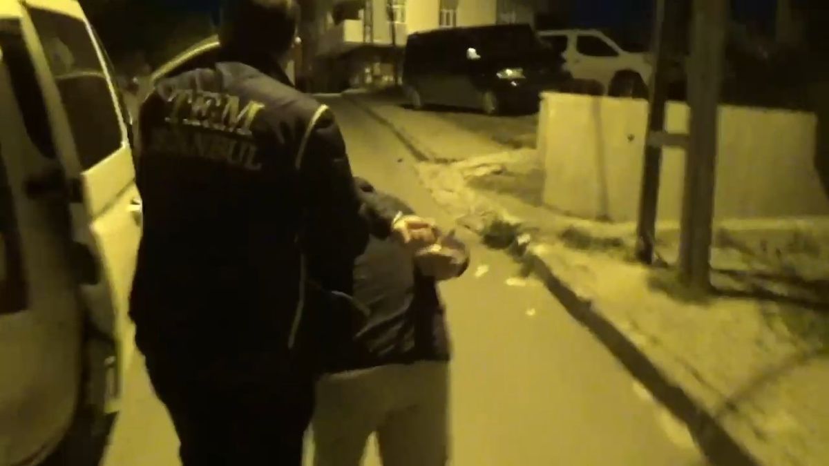 İstanbul\'da DEAŞ Operasyonu: 10 Gözaltı