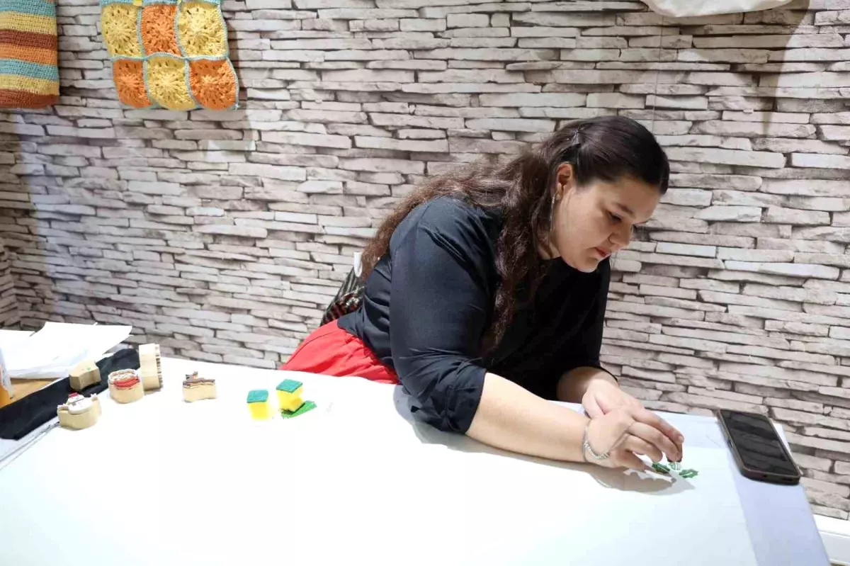 Kadınlar Hobilerini Gelire Dönüştürüyor