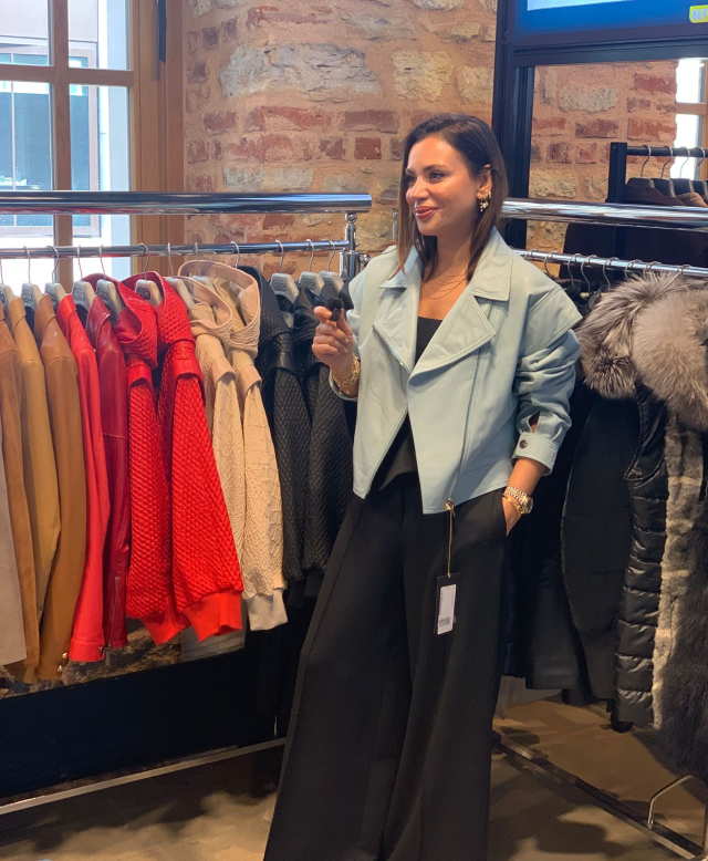 LUIGI Deri, mükemmel deri ve kürk tasarımlarıyla göz kamaştırıyor