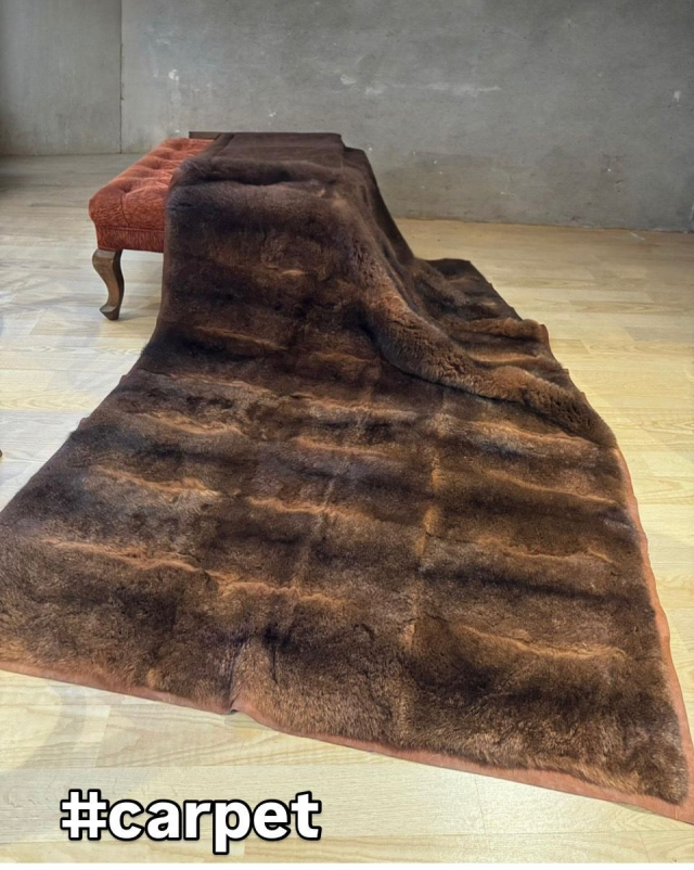 LUIGI Deri, mükemmel deri ve kürk tasarımlarıyla göz kamaştırıyor