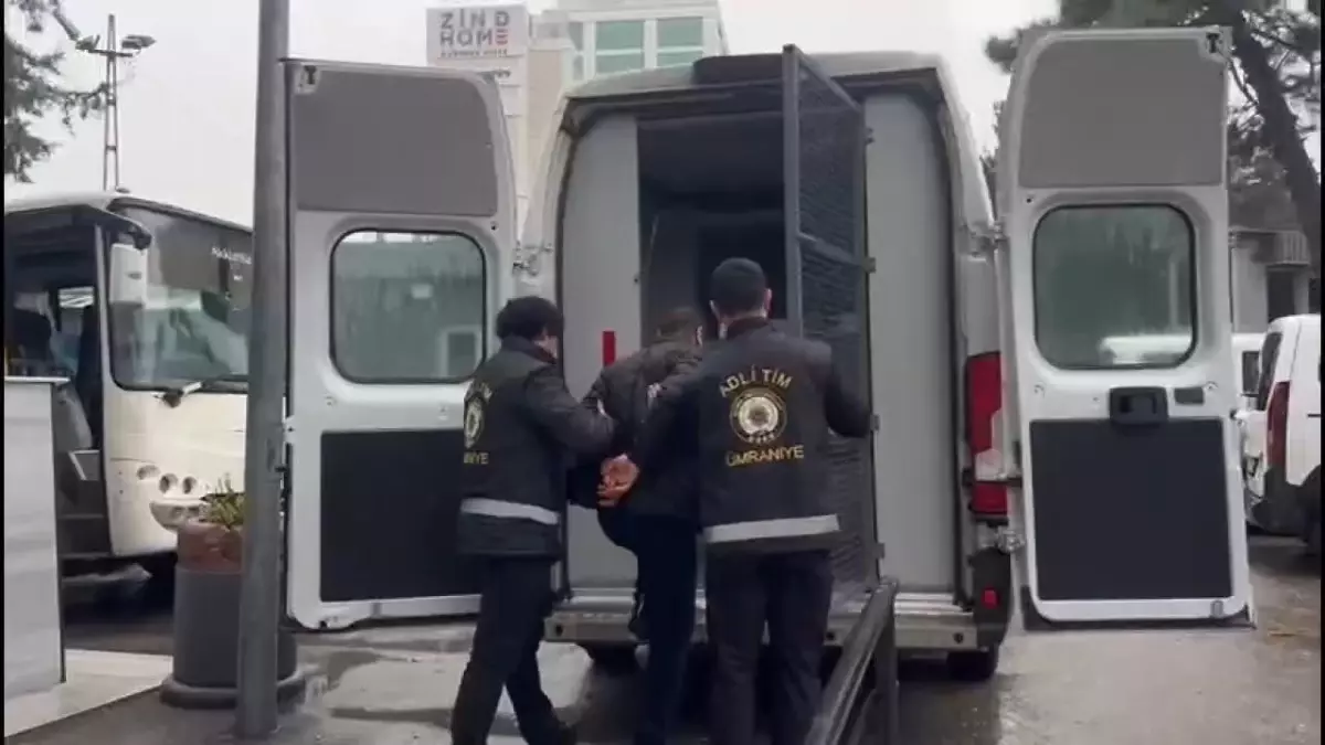 Ümraniye\'de Uyuşturucu Operasyonu: 10 Kg Ele Geçirildi