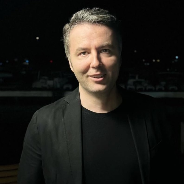 Uyuşturucu soruşturması büyüyor! Gazeteci Mehmet Akif Ersoy ve 3 kişi gözaltında Uyuşturucu soruşturması büyüyor! Gazeteci Mehmet Akif Ersoy ve 3 kişi gözaltında