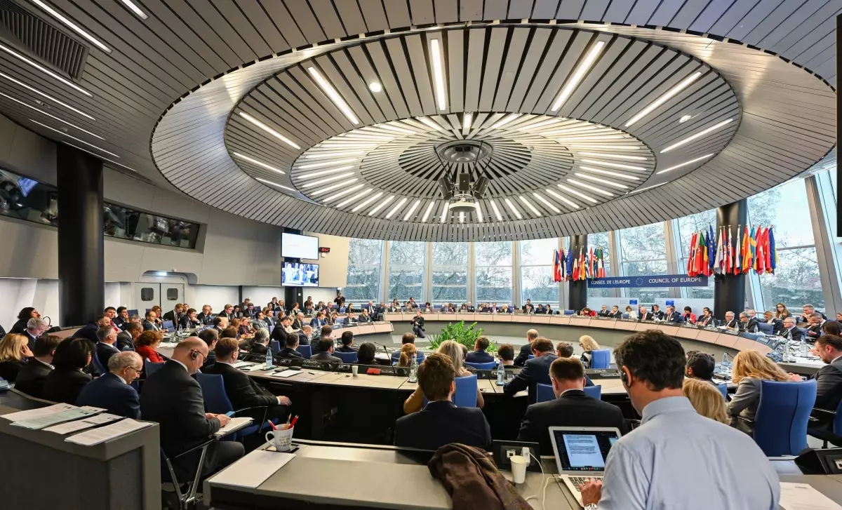 Avrupa Konseyi\'nde İnsan Hakları Vurgusu