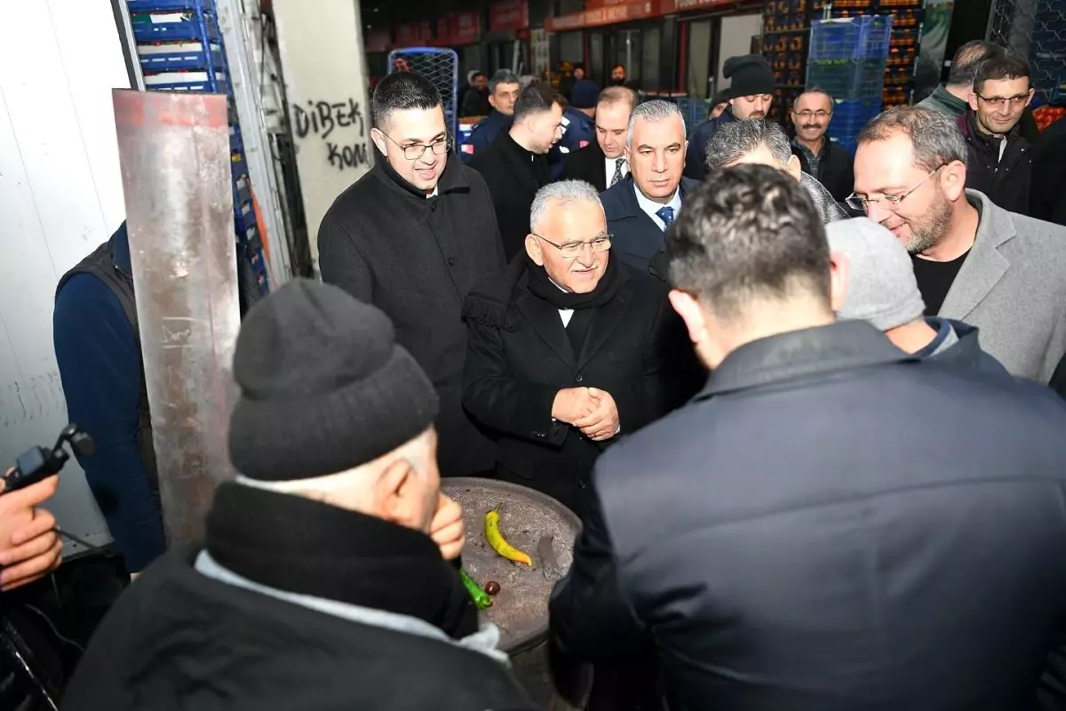 Başkan Büyükkılıç\'tan Hal Kompleksi\'ne sabah mesaisi