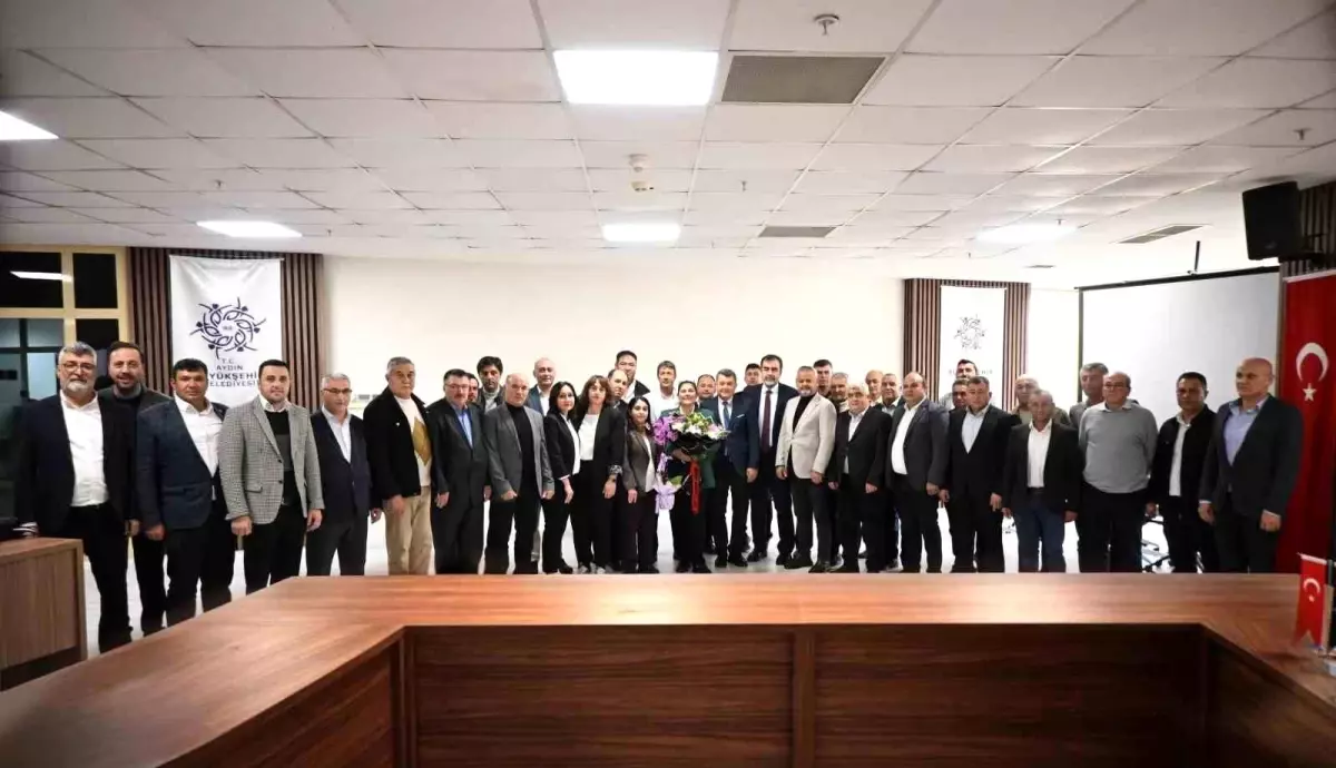 Başkan Çerçioğlu, Kuyucak muhtarları ile bir araya geldi