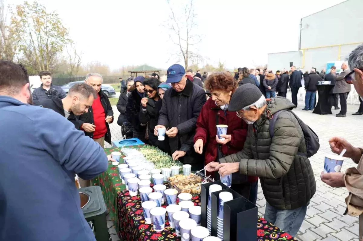 Başkan Özdemir: "Toprağı koruyan kentler geleceğini güvence altına alır"