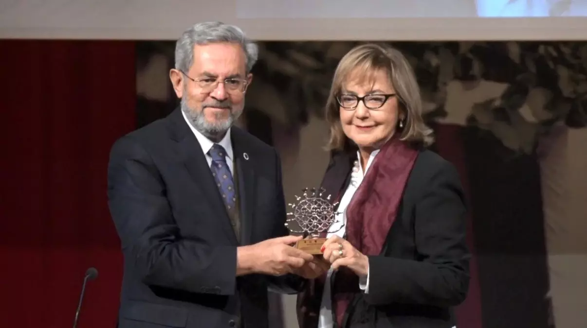 Aliya İzetbegoviç 100. Yılında Anıldı