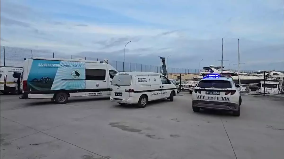 Mudanya\'da Sahilde Erkek Cesedi Bulundu