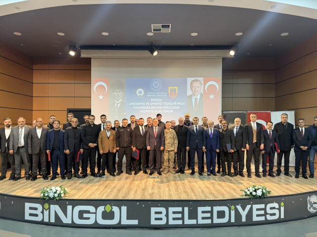 Cemal Eğin'den emniyete ve jandarmaya anlamlı destek Cemal Eğin'den emniyete ve jandarmaya anlamlı destek