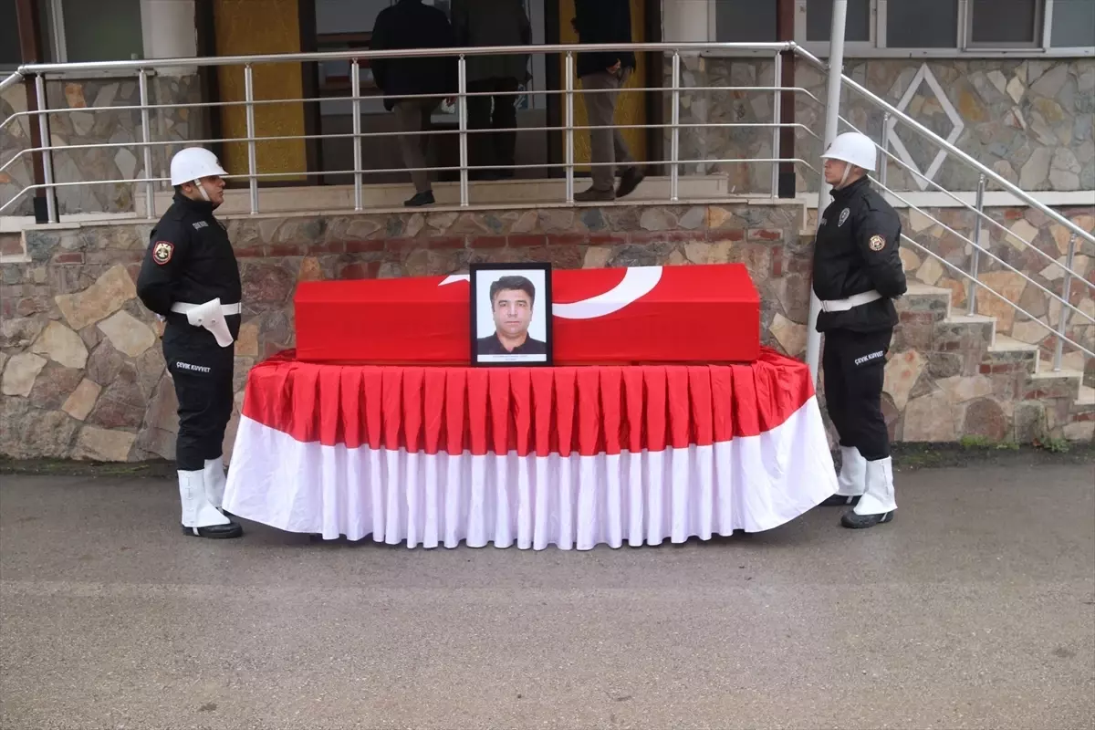 Çorum\'da Hayatını Kaybeden Polis Memuru Defnedildi