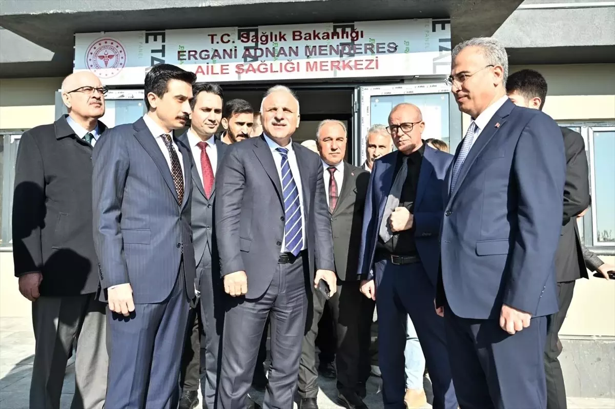 Vali Zorluoğlu Ergani\'de İncelemelerde Bulundu