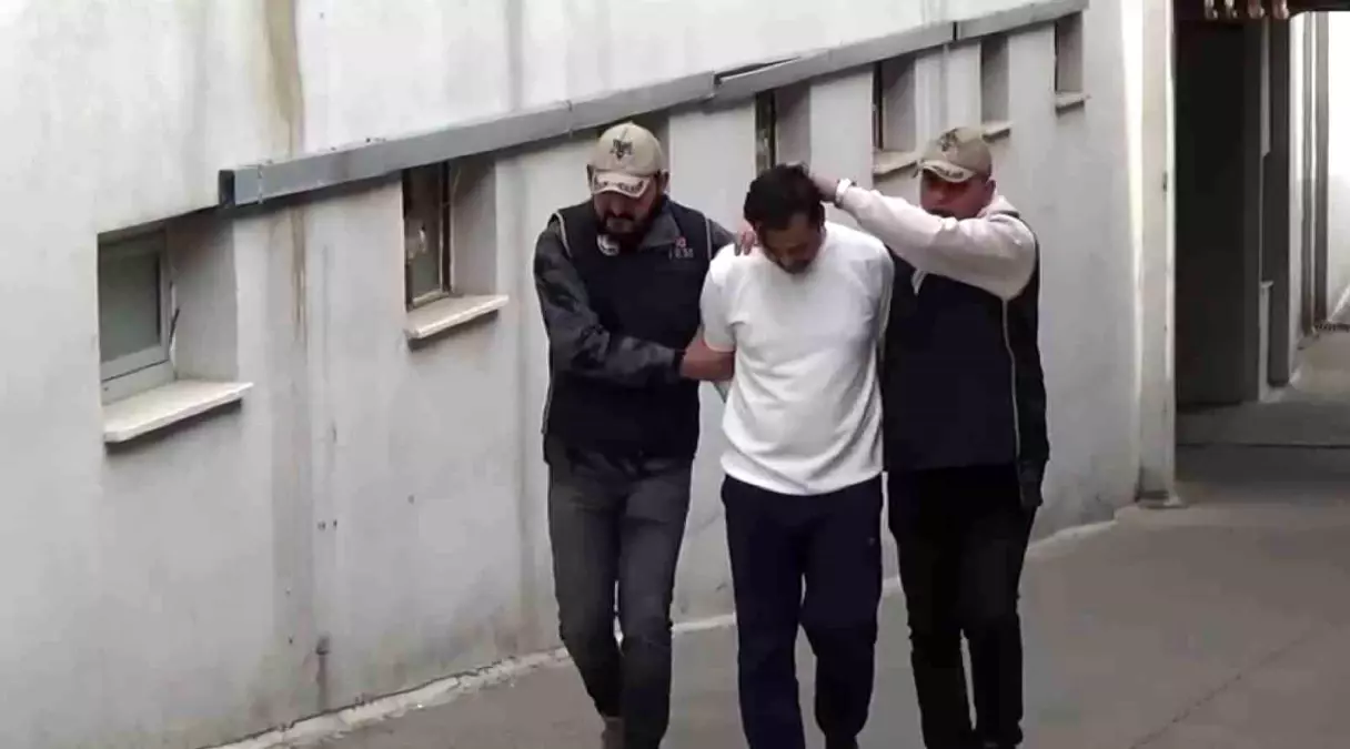 FETÖ\'cü İcra Müdürü Adana\'da Yakalandı