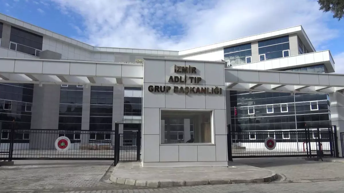 İzmir\'de Ceset Bulundu: Mertcan Sarı\'nın Cansız Bedeni