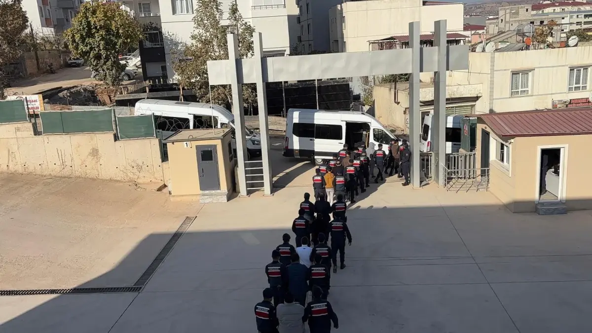 Kahramanmaraş\'ta Tefecilere Operasyon: 17 Tutuklama