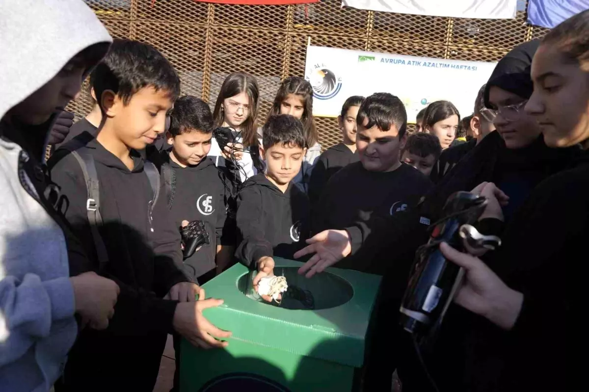 Kartal\'da çevre bilincini artıran çifte etkinlik