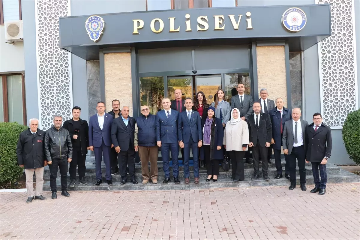 Dünya İnsan Hakları Günü\'nde Bilgilendirme Toplantısı