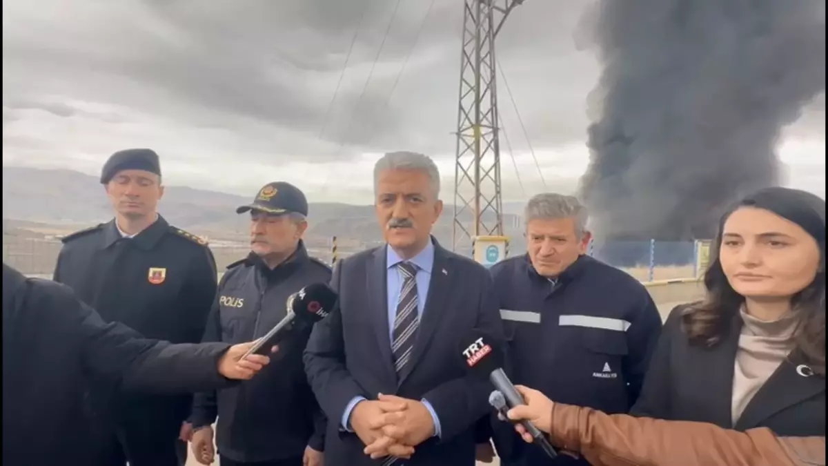 Kırıkkale\'de Yangın Kontrol Altında