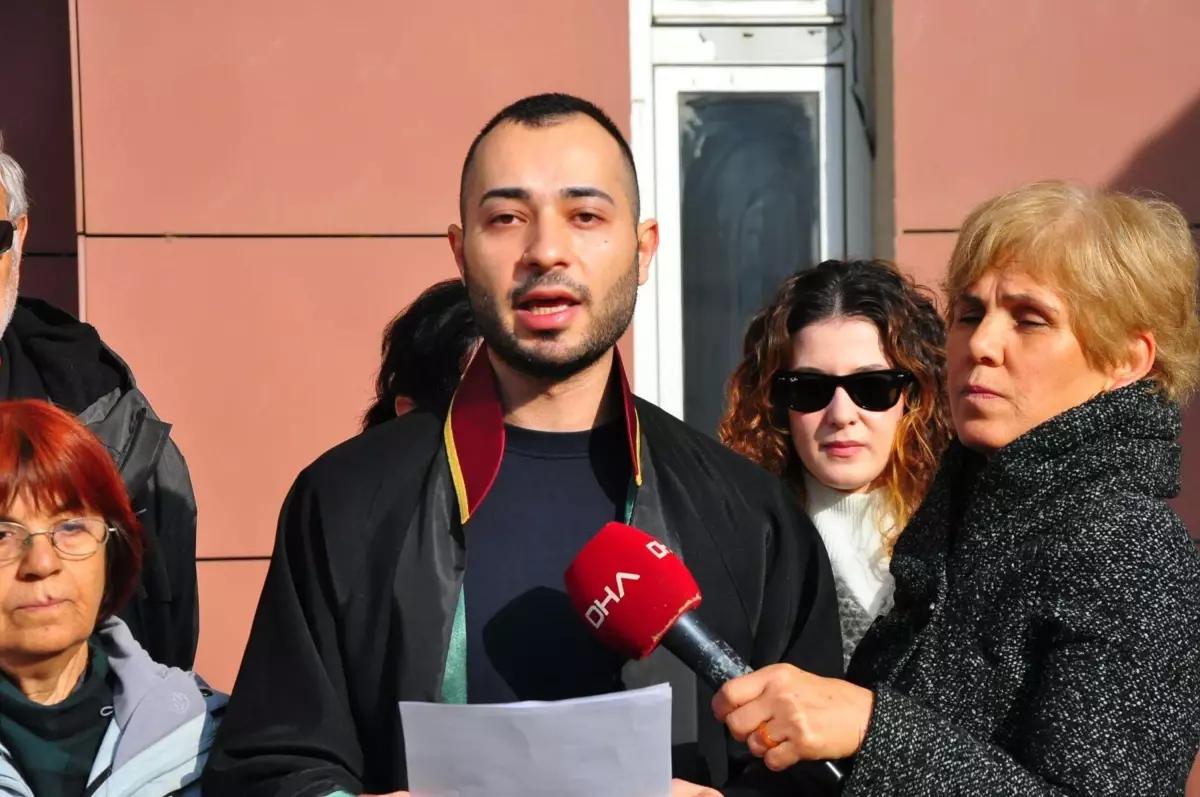 Muhtarlara Sokak Köpeği Toplama Suçlaması