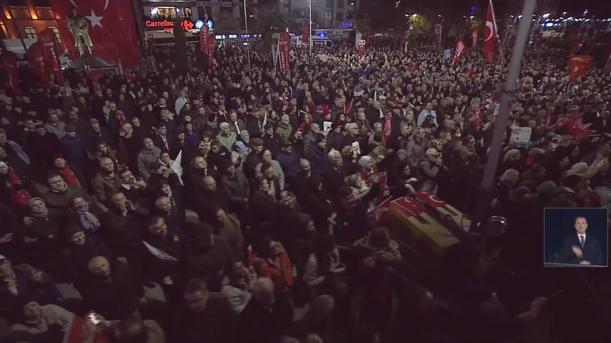 Özgür Özel\'den Çatalca Mitinginde Güçlü Mesajlar