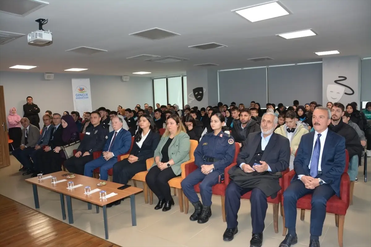 İnsan Hakları Konferansı Şalpazarı\'nda