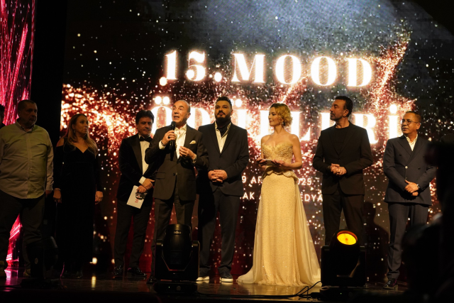 15. Mood Ödülleri Görkemli Törenle Sahiplerini Buldu 15. Mood Ödülleri Görkemli Törenle Sahiplerini Buldu