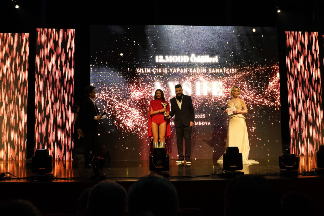 15. Mood Ödülleri Görkemli Törenle Sahiplerini Buldu 15. Mood Ödülleri Görkemli Törenle Sahiplerini Buldu