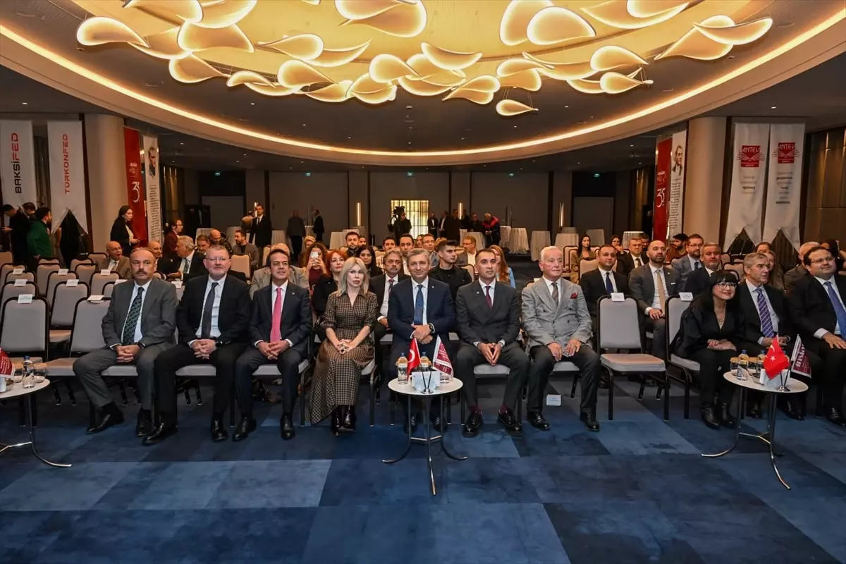 Girişimcilik Günleri\'nde Ödül Töreni