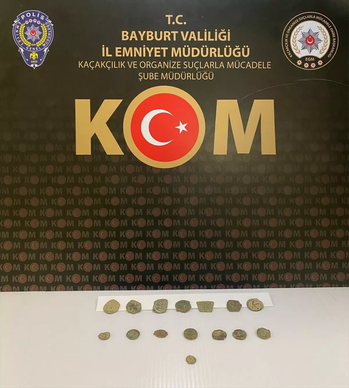 Bayburt\'ta Kaçakçılık Operasyonu: 3 Şüpheli Yakalandı