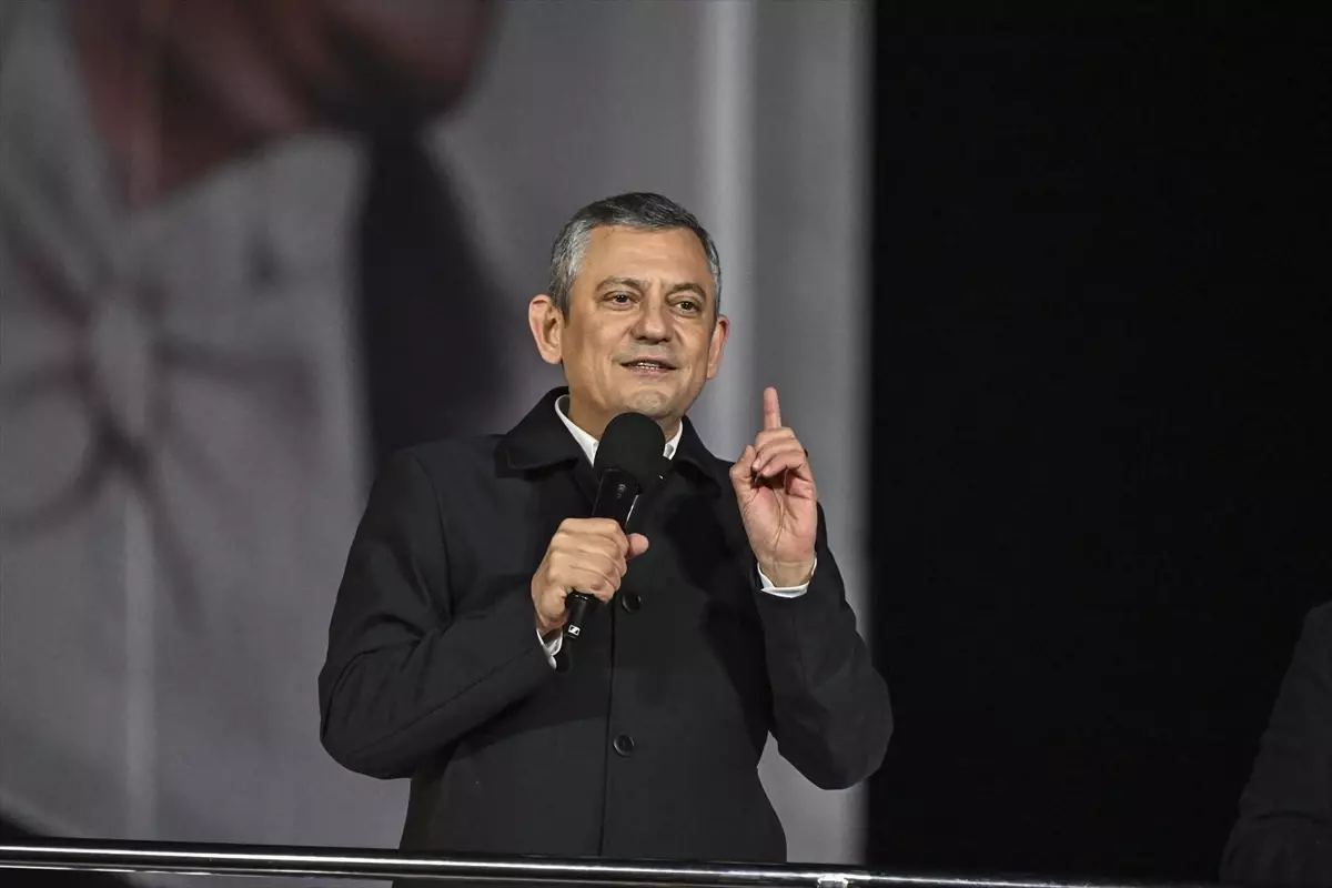 Özgür Özel: Emekli Maaşları Asgari Ücret Olmalı