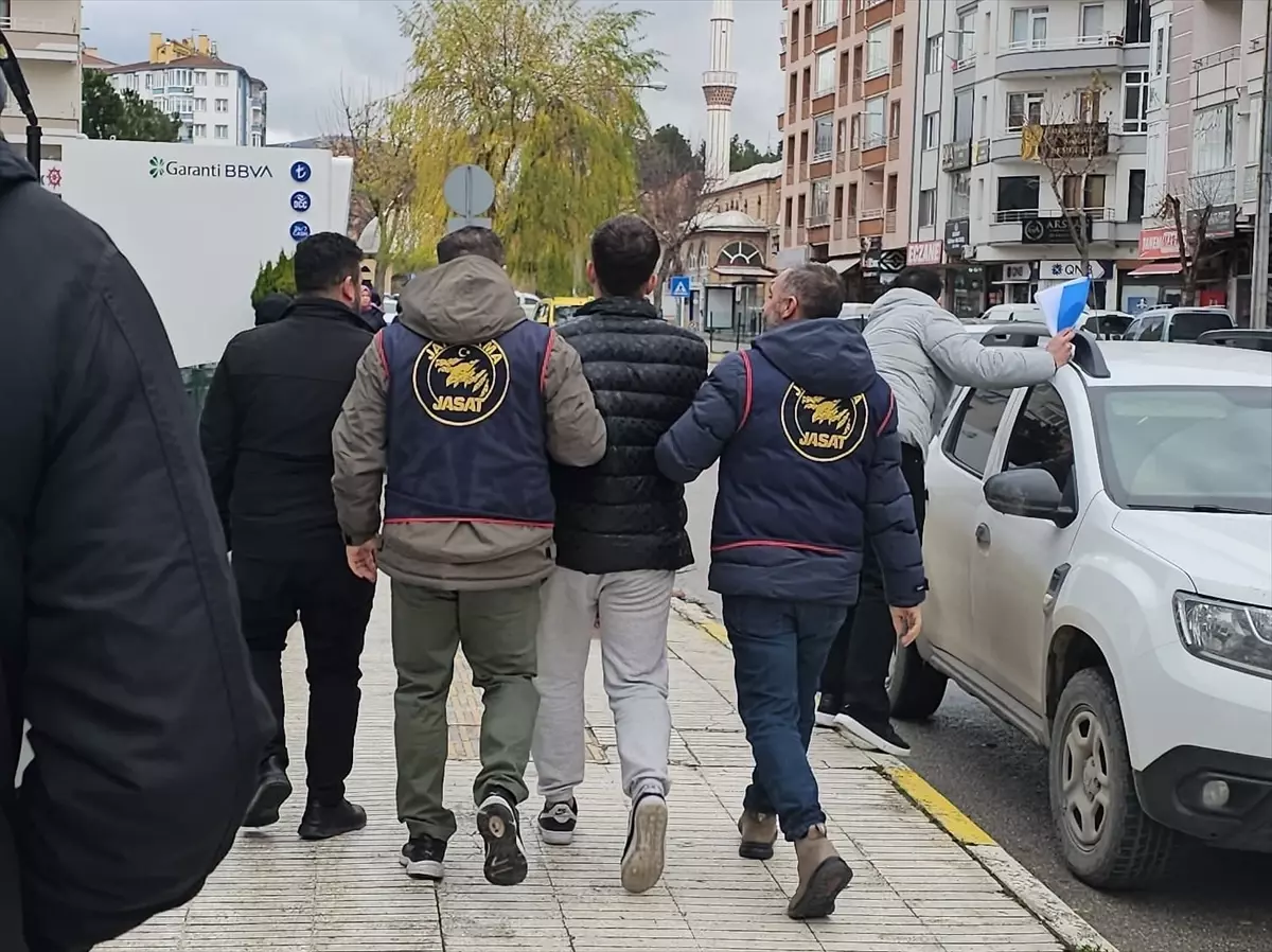 Firari Hükümlü Çorum\'da Yakalandı