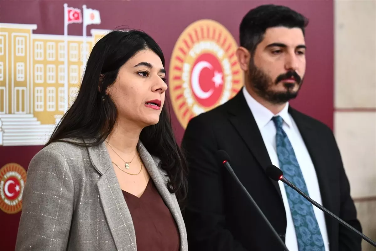 DEM Parti, çocuk suçları ve adalet üzerine konuştu