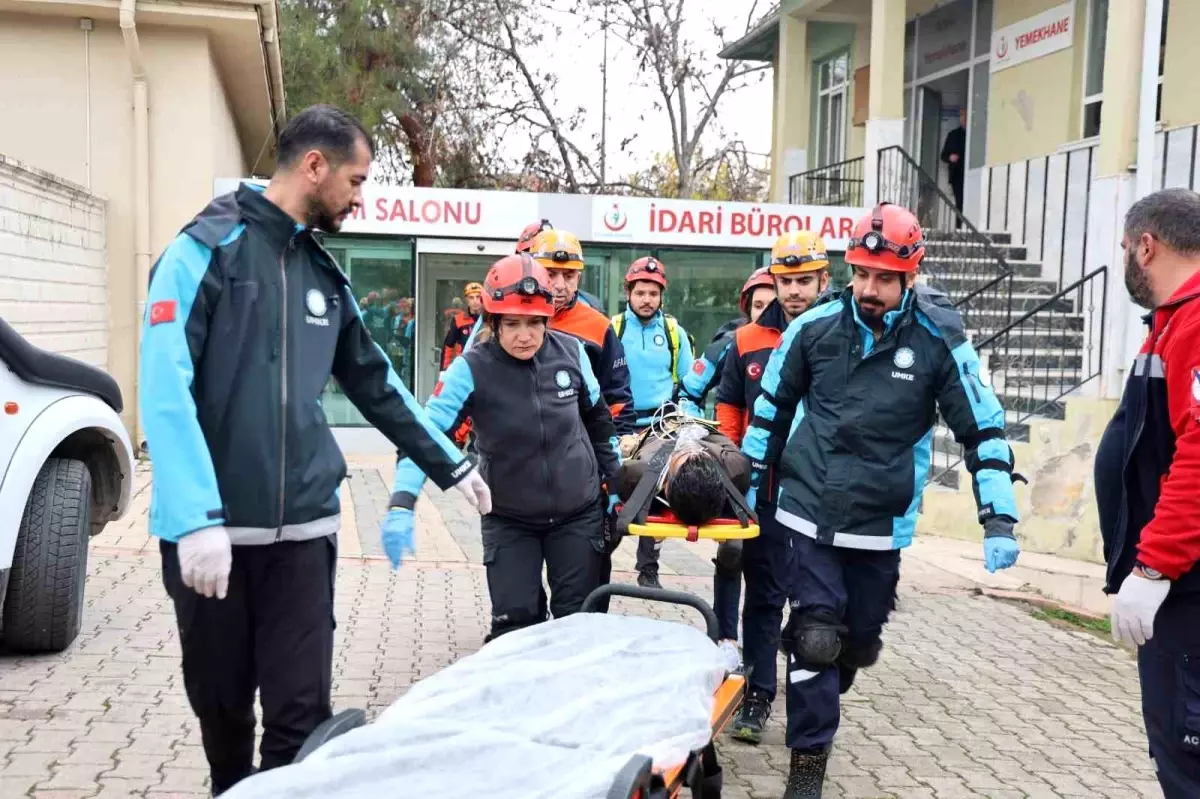Elazığ\'da Deprem ve Yangın Tatbikatı Gerçekleştirildi