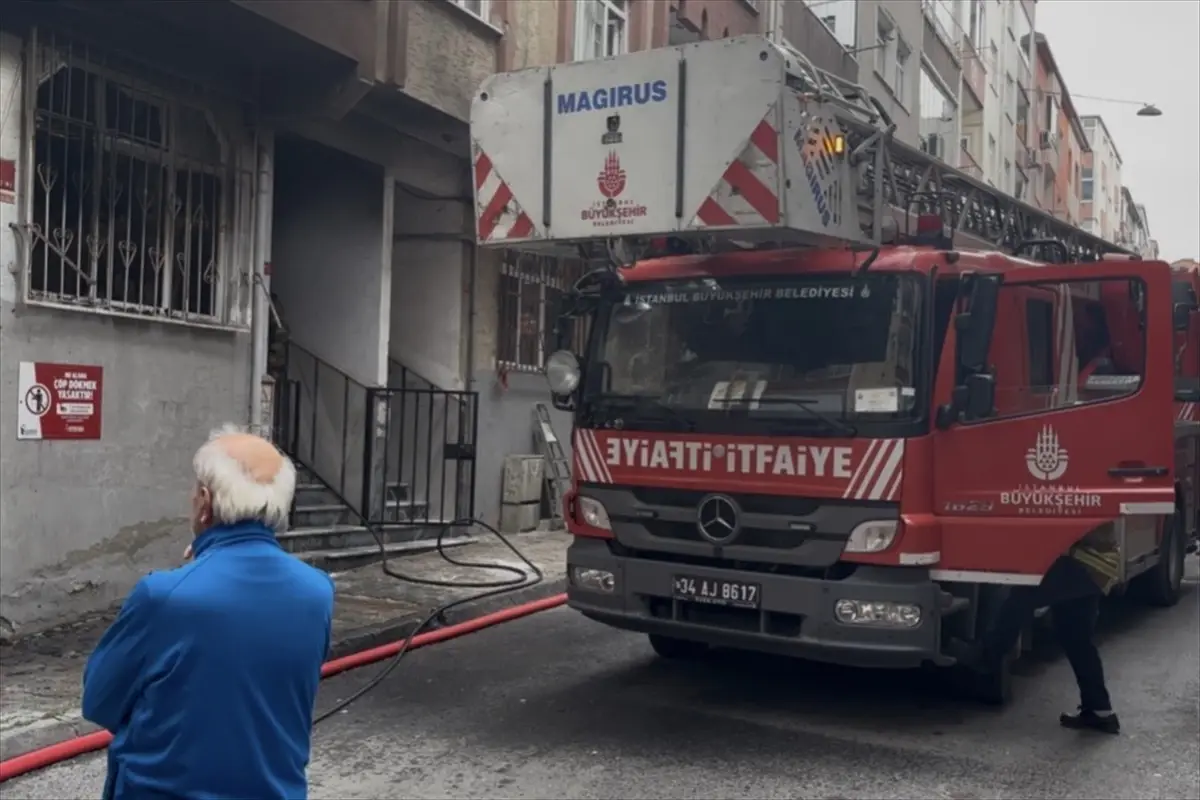 Çocuk Çakmakla Yangın Çıkardı