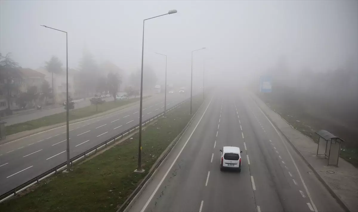 Eskişehir\'de Yoğun Sis Etkili