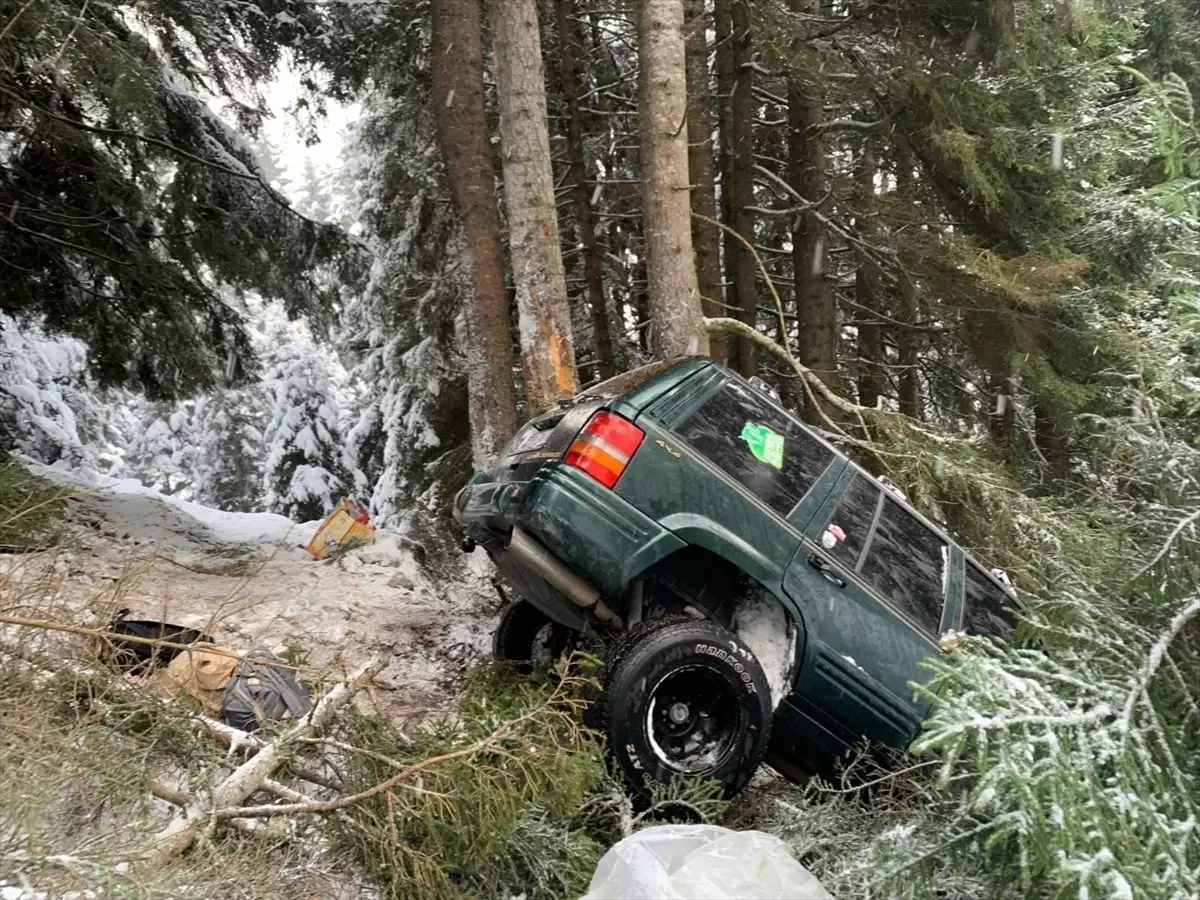 Dereli\'de Cip Uçuruma Düştü: 5 Yaralı