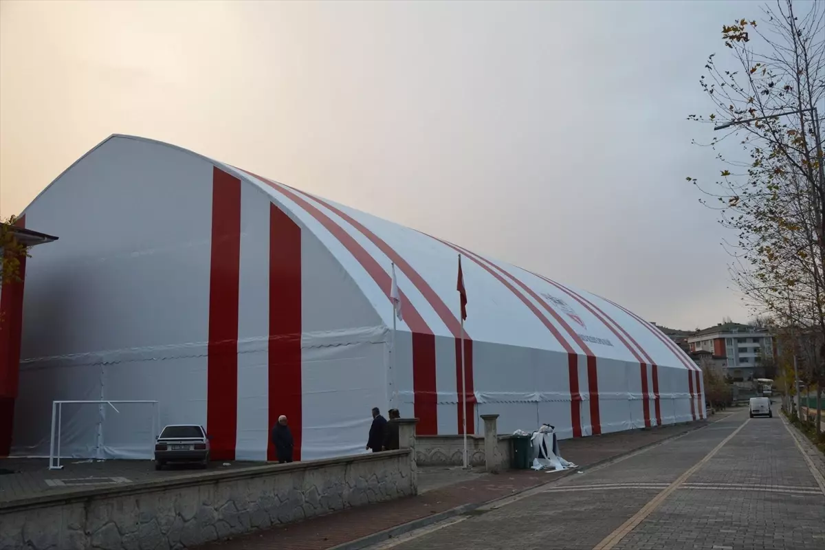 Havza Spor Tesisinde Yenileme Çalışmaları