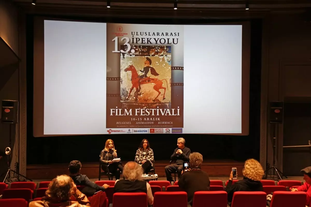İpekyolu Film Festivali\'nde Şiir Paneli