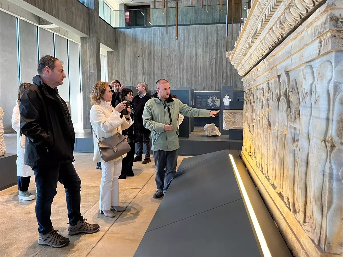 Troya Sergisi İçin İtalyan Heyeti Çanakkale\'de