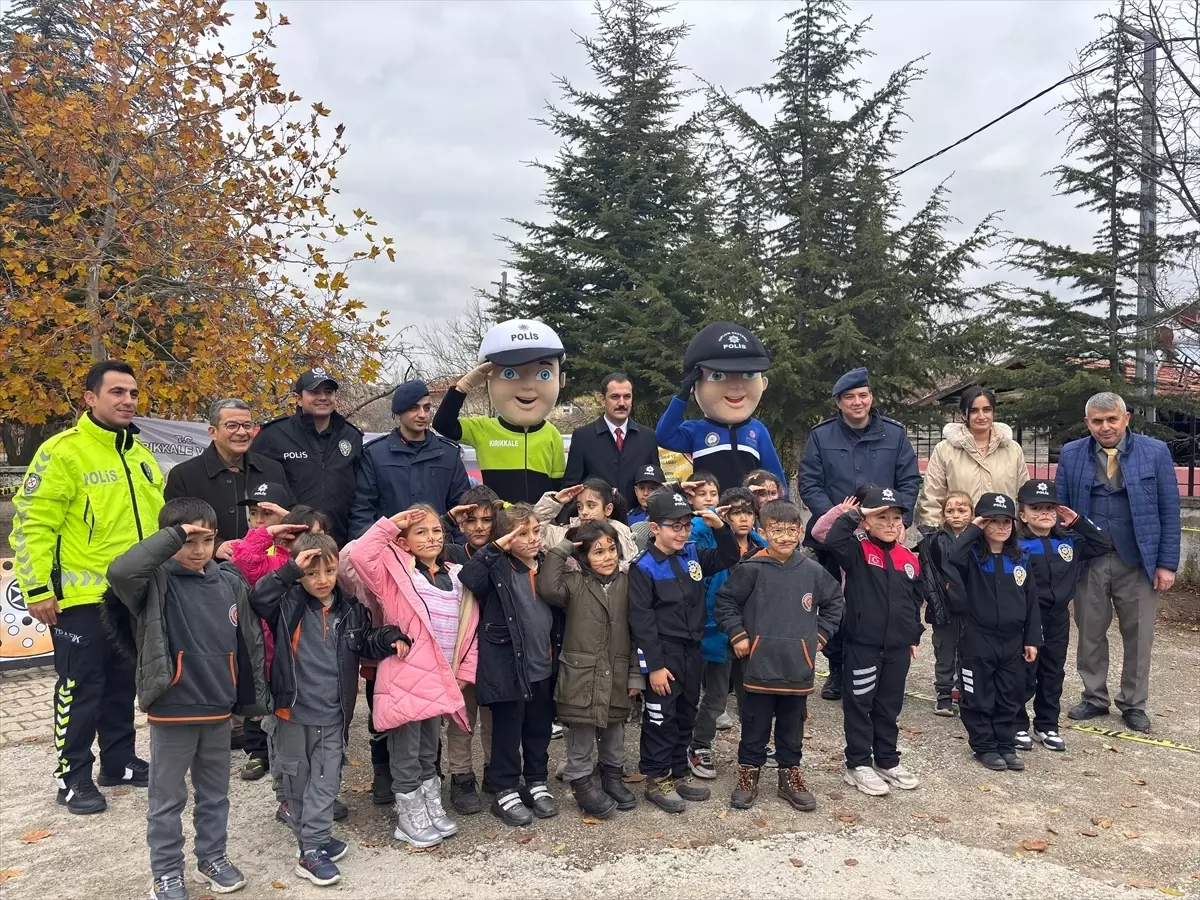 Karakeçili\'de Trafik Eğitimi