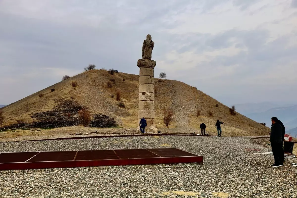 Karakuş Tümülüsü\'nde Aydınlatma Çalışmaları