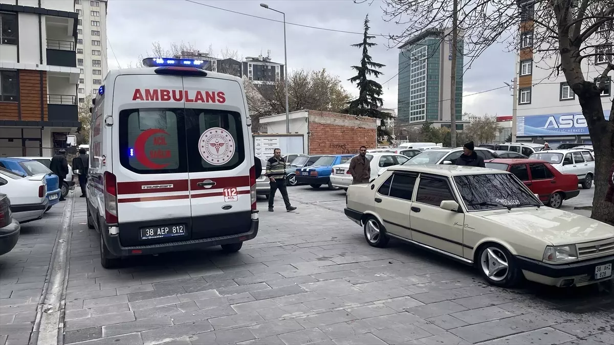 Kayseri\'de bıçaklı saldırı: 1 ağır yaralı