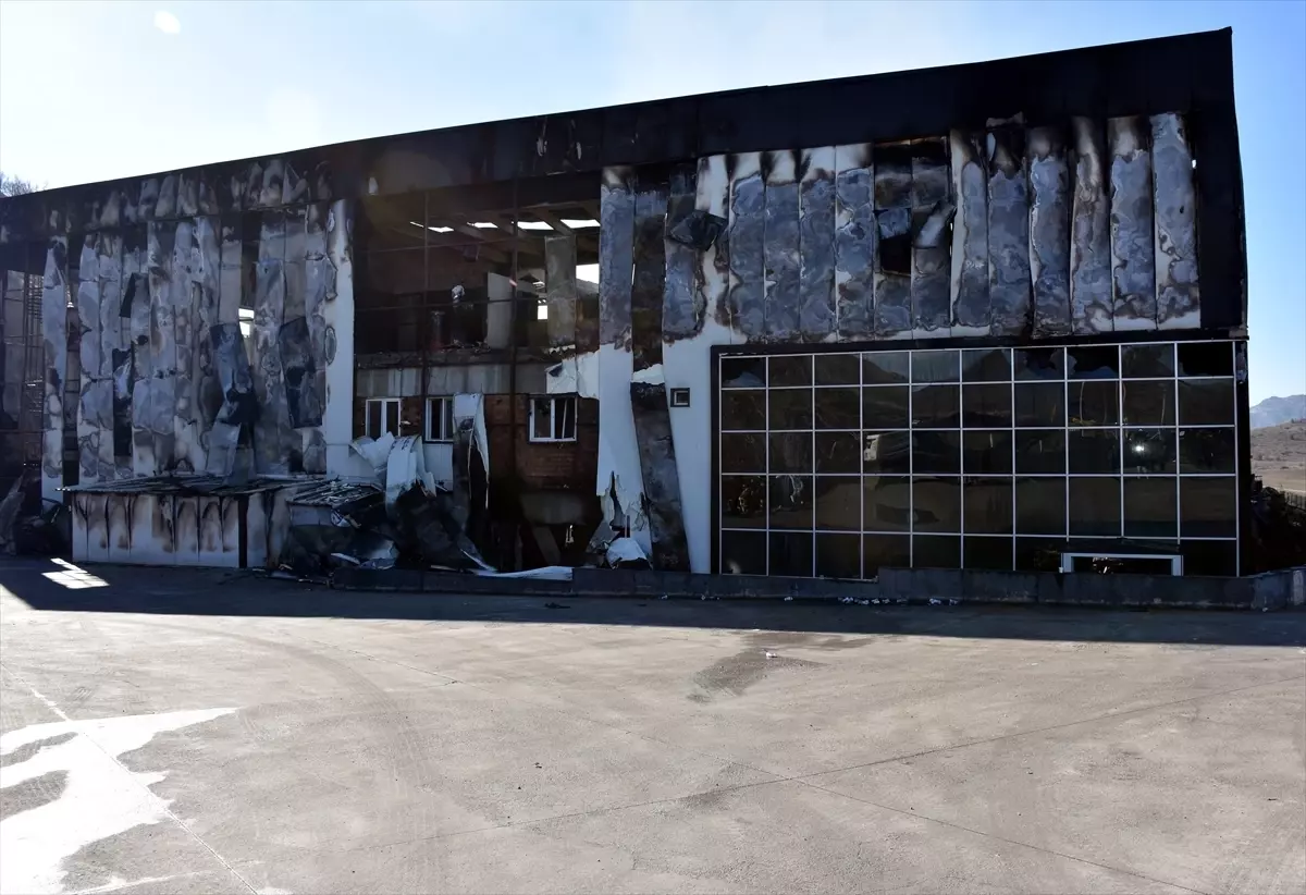 Kırıkkale\'de Yangın: Adli Soruşturma Başlatıldı