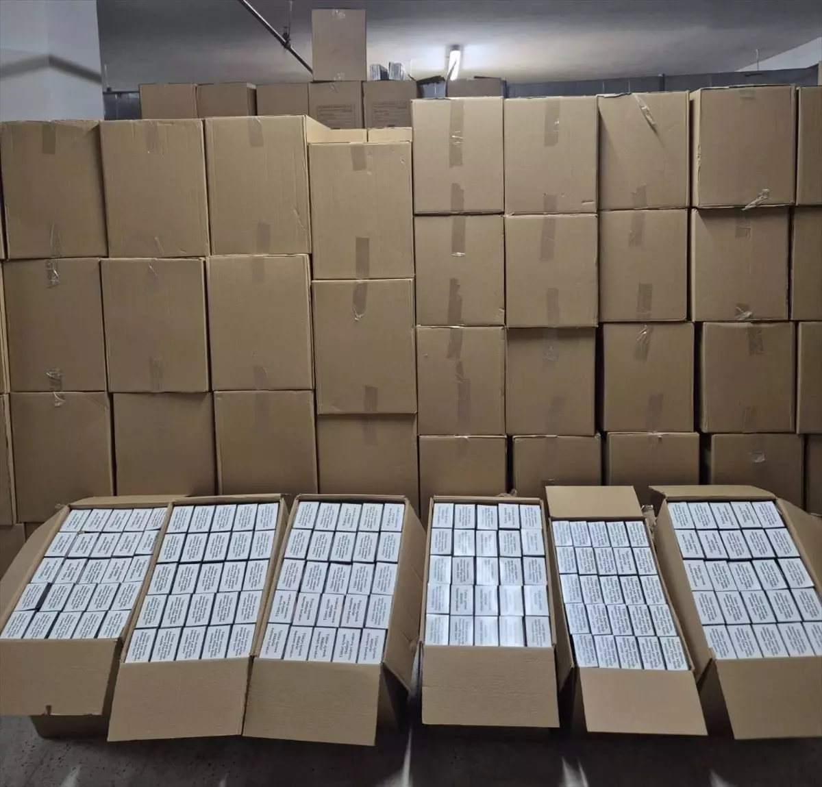 Kırşehir\'de 1 Milyon Makaron Ele Geçirildi